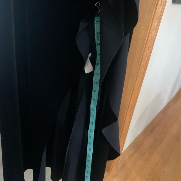 Floor length Black velvet dress - Picture 8 of 12